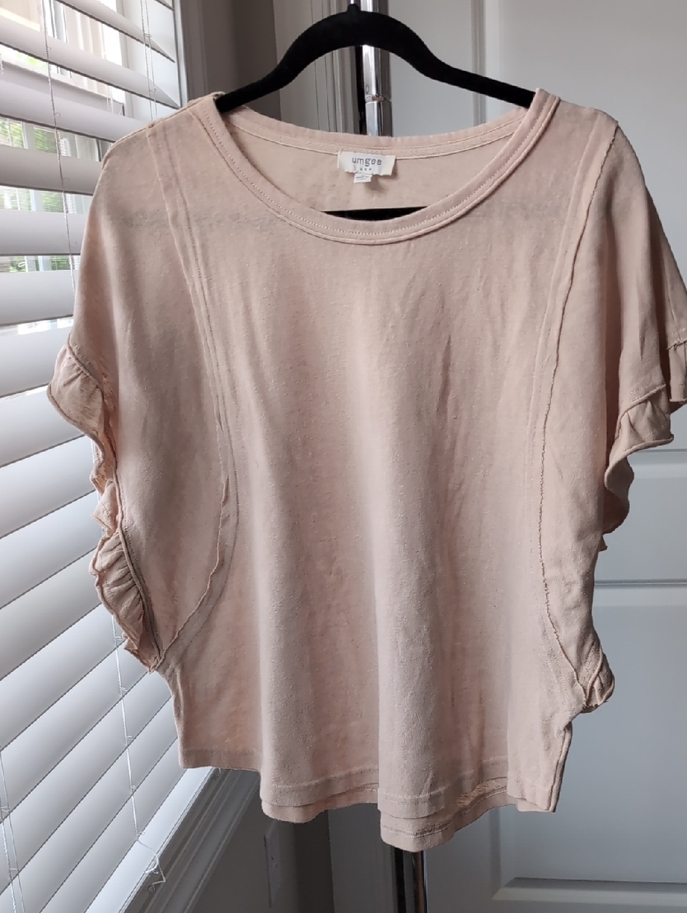 Umgee Ruffled Beige Top Small - Picture 2 of 8
